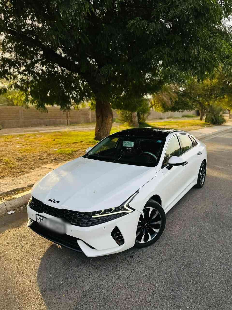 السلام عليكم 🌹
كيا K5 موديل 2021 خليجي – فول

🔹 محرك 2000
🔹 ماشية 72 ألف كم
🔹 داخلية أحمر
🔹 LED داخلي مخفي
🔹 كشن السائق كهرباء
🔹 بارد بالباب الخلفيه على وضعيتها الوراء الصدر 
🔹 بارد بخشم الجاملغ الأمامي 
🔹 بانوراما
🔹 حساسات
🔹 كاميرا 
🔹 بصمة
🔹 كشنات جلد
🔹 السيارة على وضعيتها
🔹 السيارة باسمي

📍 المكان: البياع – الشرطة الخامسة
❌ غير متواجد على الفيس

💰 السعر: 185

📞 للاستفسار: ***********
