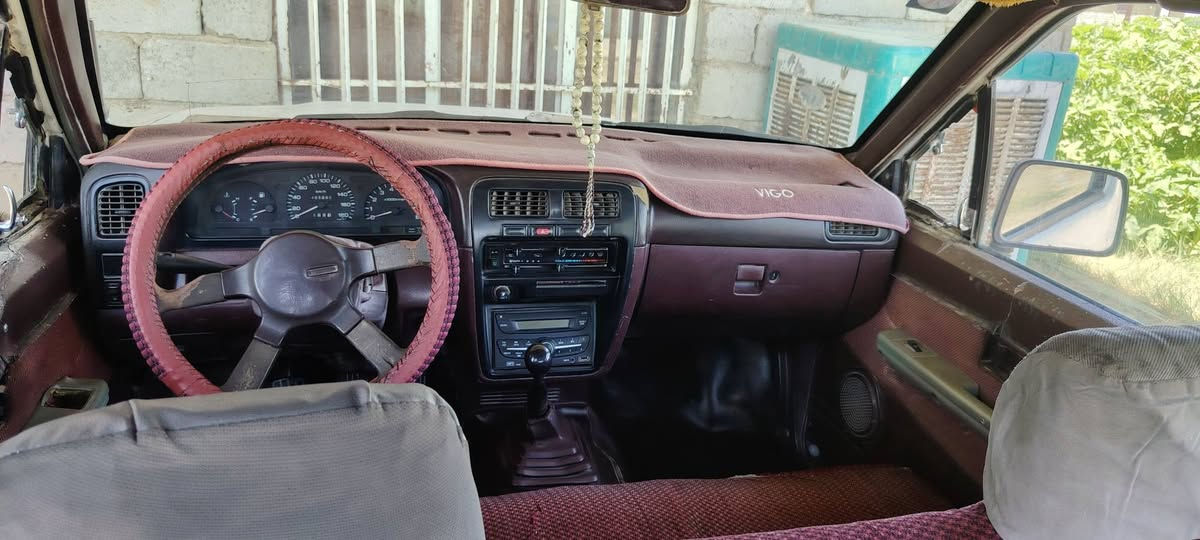 نيسان • ١٩٩٥ • محرك وكير زين