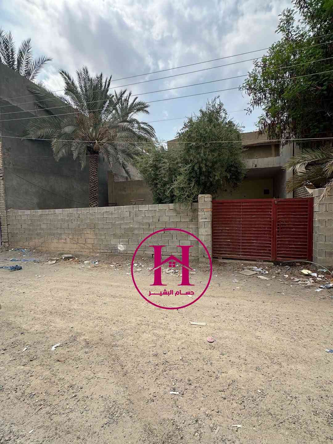 الخضراء الربع الاول • ٣٠٠م • طابقين