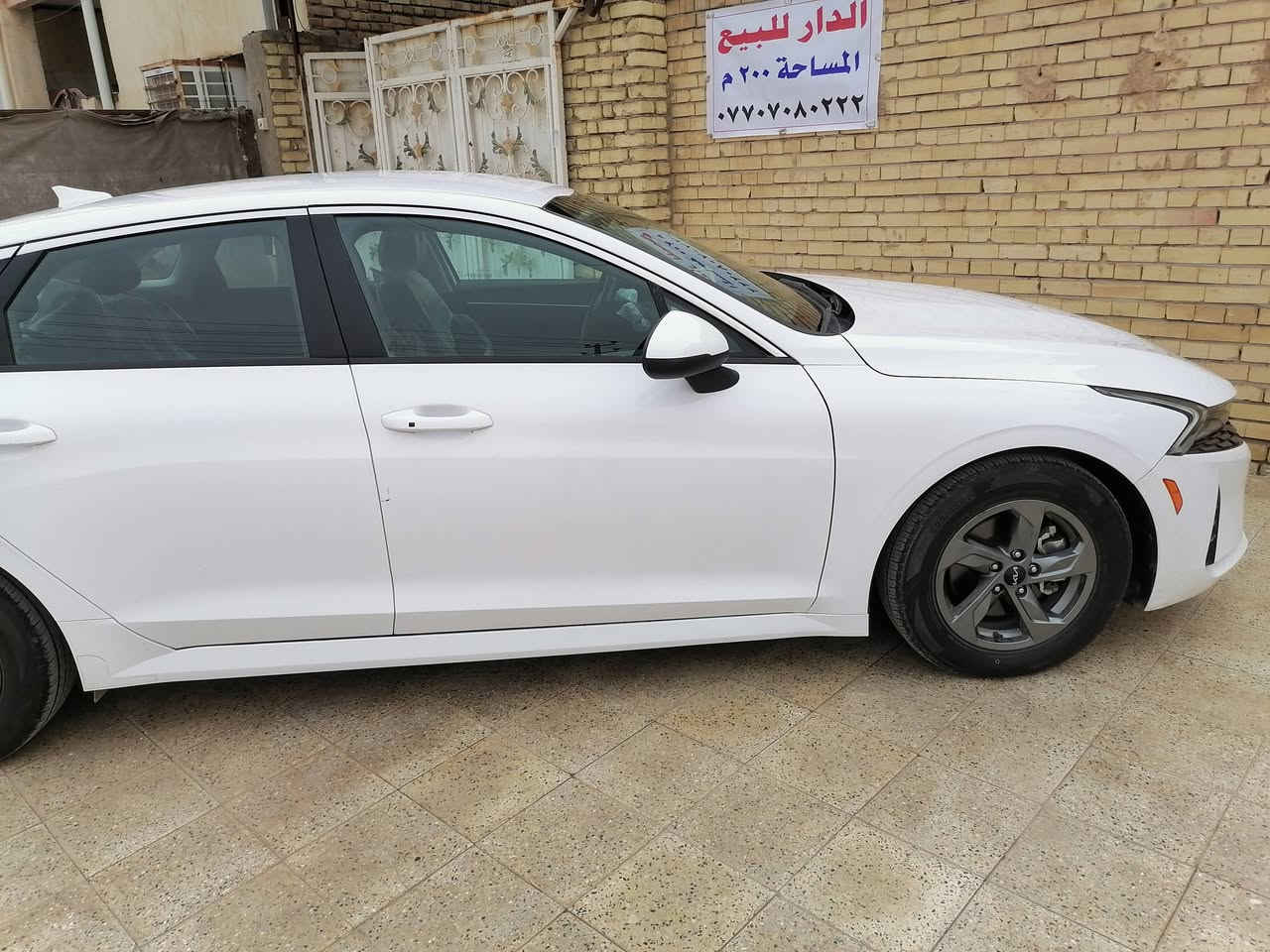 السلام عليكم K5 موديل 22 معوقين حادثة جانبي بجم كبس محرك 1600 ماشيه 76 مواصفات نص فول السياره في ميسان الاتصال على الرقم *********** السعر 145 َبيه مجال
