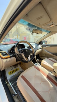 اكسنت ٢٠١٦ خليجي  محرك ١٦٠٠ دبل قطرة مي اخضر دهن اصلي بانزين محسن ماشي...