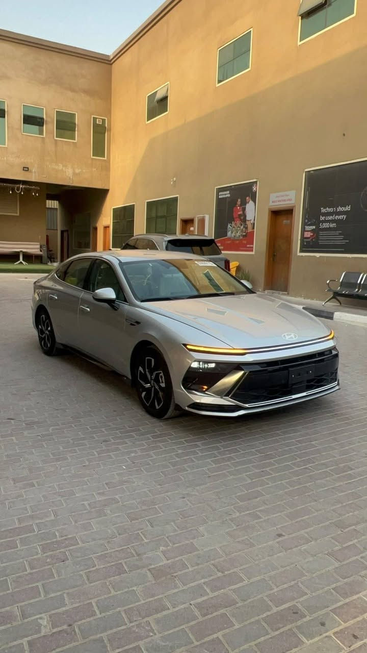سوناتا 2025 للبيع 🚘🔥
كتاب شهداء بسمي 
وارد أمريكي
محرك 2.5
فول مواصفات
شاشة كبيرة
كاميرا خلفية
حساسات
بصمة تشغيل
دخول ذكي
مثبت سرعة
تكييف أوتوماتيك
السيارة نظيفة ومرتبة
مواصفات
شاشه 

كامره

لايت عدسات

بصمه

رادار امامي

رادار خلفي

رادار جانبي

لد امامي خلفي

حساسات امامي خلفي 

ويل كب

توقف ذاتي 

قياده ذاتيه

تنبيه خروج عن المسار

تحديد مسار 

فول تحكم ستيرن

كشن السائق كهرباء

كار بلي 

تدفئه بالكشنات

تدفئه بالاستيرن 

داخل  ابيض ملكي

شفتات ستيرن

كير تعليك

تبريد بيانو لمس

ترحيب عند الاقتراب

صندوق ذكي

تشغيل عن بعد

محرك 2500

ماشيه 13 الف 

حادثها قبق جنطه 
ضربتها خفيفه كلشش 
بجم كبس سياره نضيفه كلشش 
ستخدام شخصي 
السعر193 ماكو هيج سعر 
الاستفسار اتصل ع رقم 
*********** السماوا, المثنى

