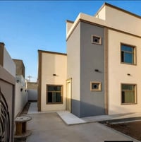 الاميرات ٢ • ٢٥٠م • جاهز للسكن