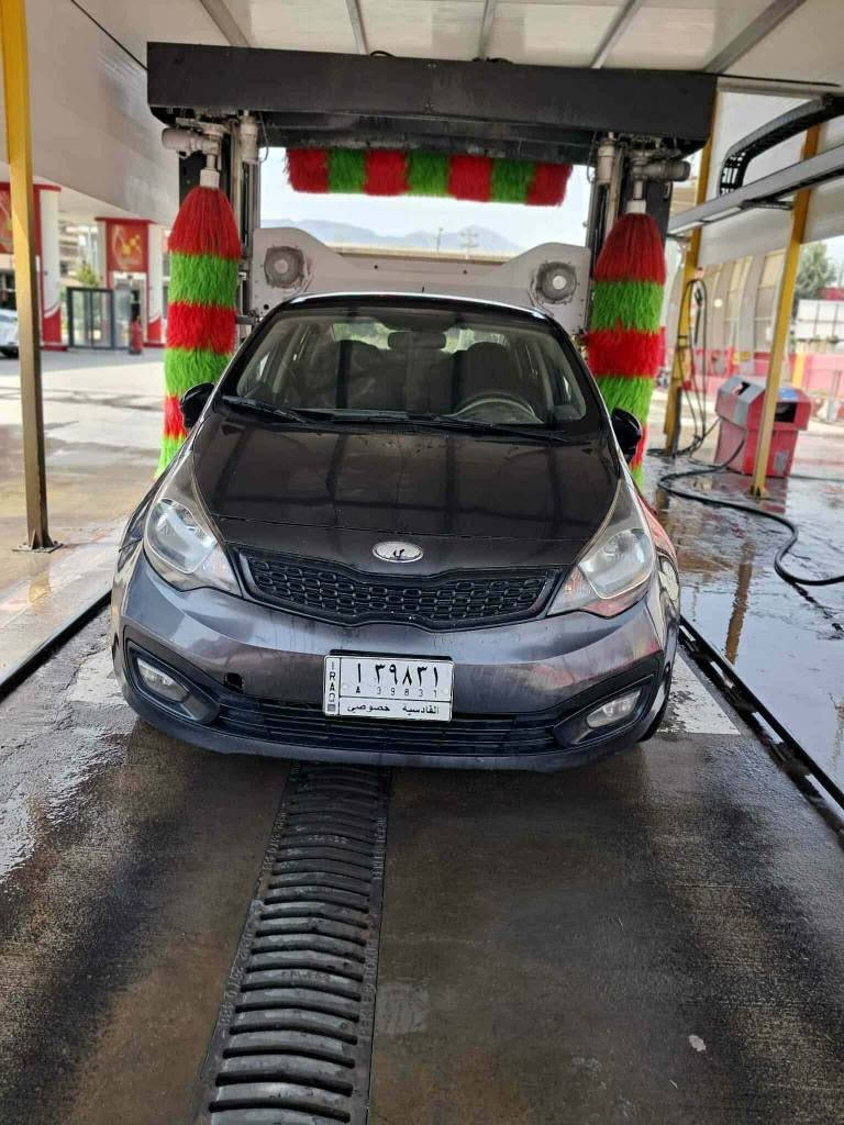 کیا ڕیۆ 2015 
ڕەقەم جنوب سەنەوی پلاستیک 
دەبڵ گێڕ 
سیستەم eco
سێ پارچە بۆیاغ بەبێ ناوگرتن
تەنها بەشەرتی ئەوەلیات دەیفرۆشم 
57$
گۆڕینەوەش دەکەم  بەپیکاب
*********** ژم خاوەنی رانية, السليمانية

