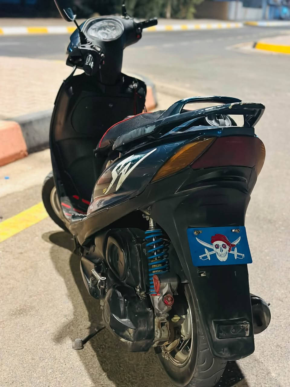 ماكس  نكره سلف بكل وقت الدراجه حلوه وتخبل شلعه معدل كلش قويه كهربائيات. شغاله ولسعر
500بيها مجال لطيبين وتصل ودلل ***********
