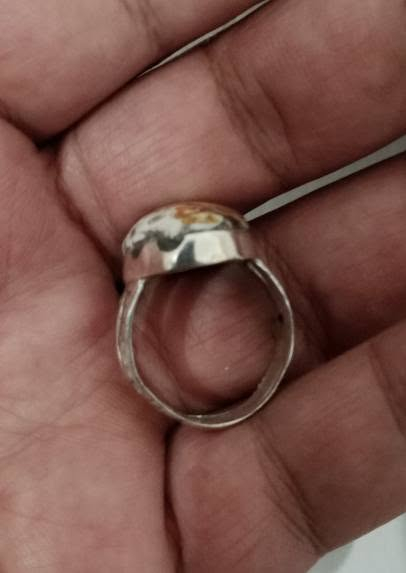 داوودي طبيعي صياغة يدوية فضة مصور
السعر ٤٥ ألف دينار 
تواصل خاص واتساب ***********
