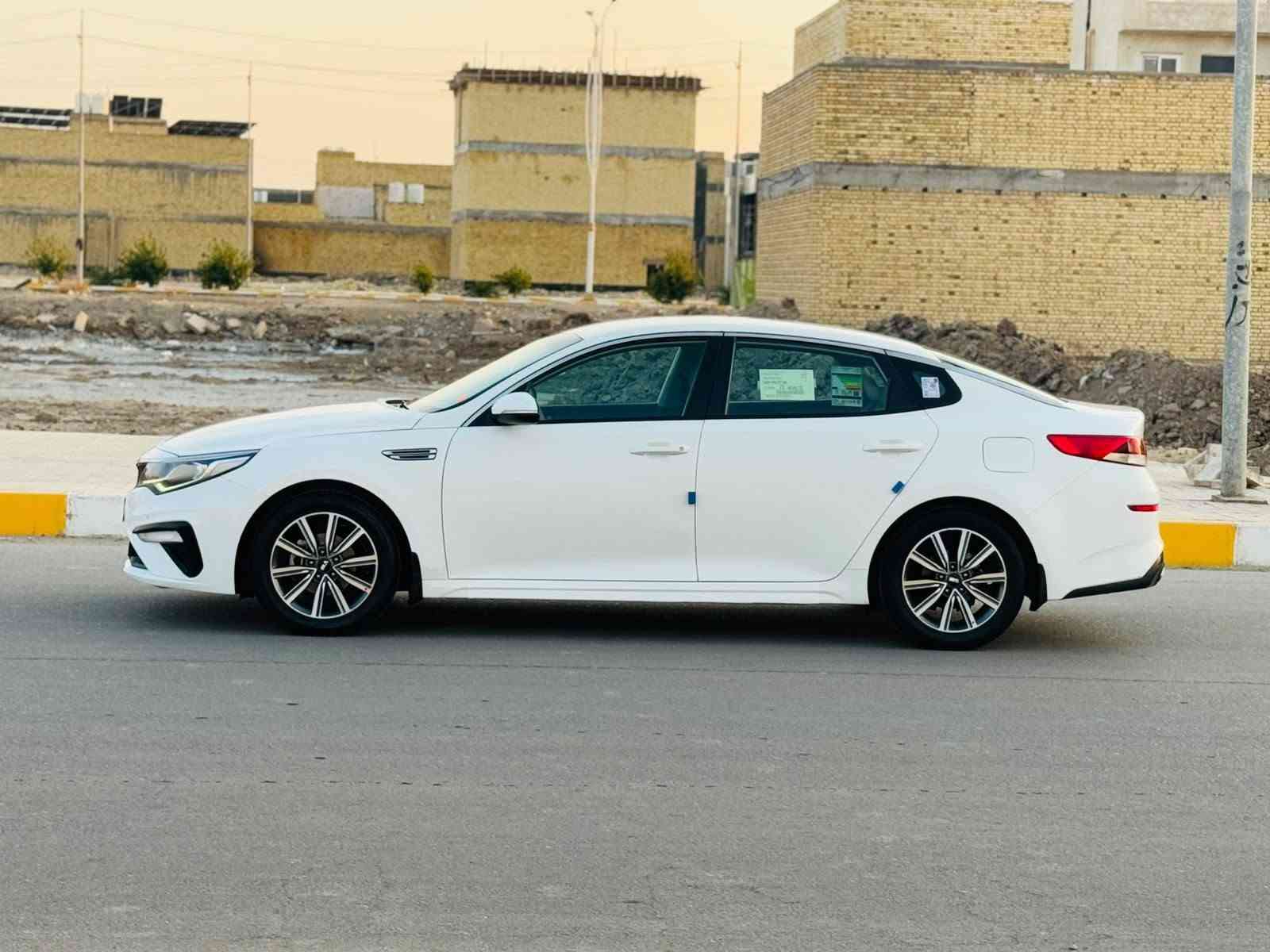 البيع أو مراوس كيه ابتيمه وارد خليجي موديل 2020 حره تحويل مشروع وطني بسمي كفاله عامه عامه  ضربه وصبق و تبديل موصفات تحكم استيرن شاشه كبيره كامره دوار يدات استيل حاجب ع لايت ماشيه 120 الف تبريد قطعتين أشر ب مري دبل كزوز مكيه 2400 دوش دواخل جديده اوجاهزه حداديه تخم تاير تبريد ثلج مكان السياره الناصريه مركز السعر 177 وبيه مجال لانتصال ع *********** واتساب
