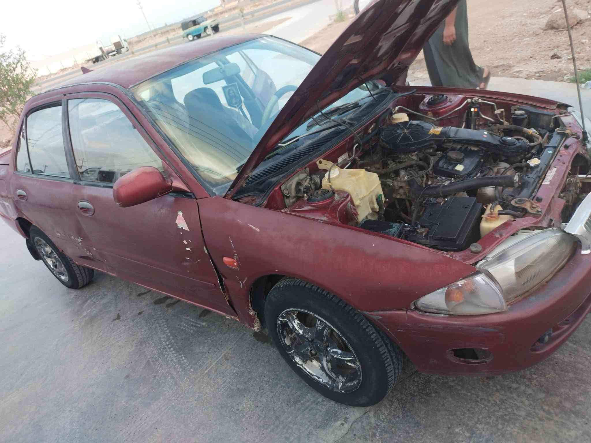 السلام عليكم للبيع براتون موديل 2004 السياره مكينه وكير خير من الله سياره بدون ضربه رقم بغداد مشروع وطني كير أوتوماتيك تحويل مباشر مكاني واسط الصويره وهاذه رقمي *********** السعر 18
