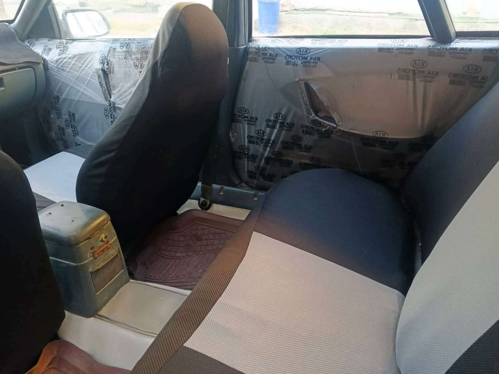 اسبرو موديل 94 شرط التحويل سيارة جاهزه من كلشي تخم تاير خطه مكينه اوكير خير من الله..مكان رميثه سعرهه 25 بيه مجال شي بسيط شراي ***********
