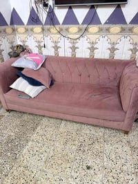 كنبة • للبيع