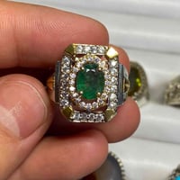 خاتم زمرد زامبي صياغة ايطالي مطعم بالزاركون قياس الخاتم (22-21) وزن ال...