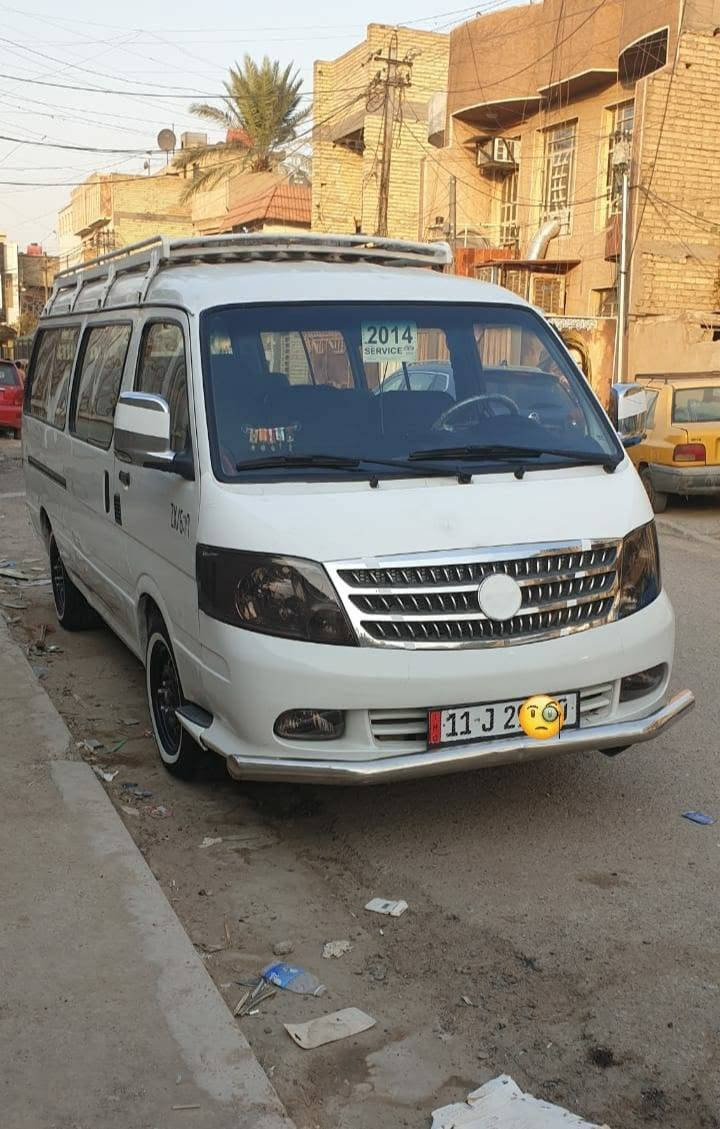 فتون 2014 محرك كير وانجي ياباني حديثه صدر كامله رقم بغداد الجديد بسمي رقم الشاصي بلادي دوشمه وارضيه كامله  بيها صبغ اثر شريط من الشريط وجوا اتخم تايرات خط ابيضه سيبايه درع امامي بجم زنون اصلي مصفرا هيئة وغرامات سعر 75 وبيها مجال مكان بغداد حي اور ال 600 ***********
