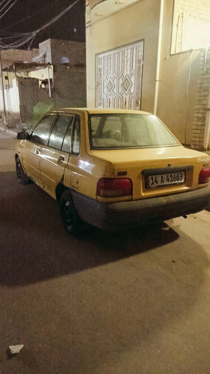 11 للبيع بسمي سنويه ل31 مصفره هيئه وغرامات مكينه كير شرط لا تبديل ولا صبغ بس بيه خياسات بالرباع سياره جاهزه سعرها ١٦ ورقه وبيه مجال قليل الشراي يتصل وبالخدمه (***********)
