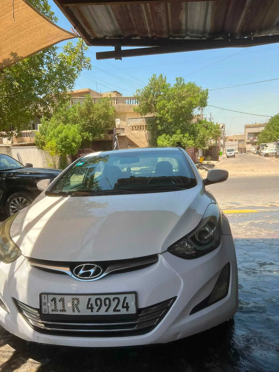 سلام عليكم
التترا ٢٠١٦ خليجي

مكفوله من صبغ والظربة كير محرك مكفولات
تخم تاير جديد منظومة تبريد جديدة 
فتحه سقف اشاير بلمري تحكم ستيرن
بيها بارد كد اصبع بجاملغ خلف سايق وطخه بدوسه 
ماشيه ٢٠٠ الف كيلو
صوره سونار مرفقه ويه صور 
المكان بغداد حي اور 
السعر ١٢٥ بيها مجال قليل

***********
