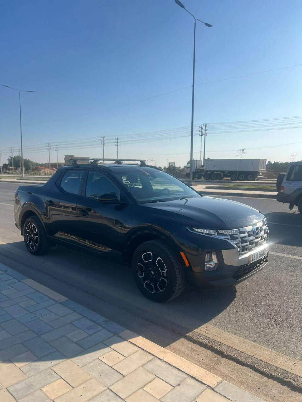 🚗 للبيع: هيونداي سانتا كروز 2023
📍 مكان السيارة: ميسان

📞 للتواصل: ***********

📊 المسافة المقطوعة:50 كيلومتر

🛠️ المحرك: 4 سلندر – 2500cc

⚙️ المواصفات:      ⁉️⁉️⁉️بيع او مراوس حسب الرغبه 

• فتحة سقف

• بصمة عدد 2

• مقعد السائق كهربائي

• ويل كب

• رادارات 360

• تشغيل على بعد 🚡

• لايتات LED

• لايتات زينون

• إشارات على المرايا

• تحكم ستيرن جهتين

• كاميرات 360

• شحن لاسلكي

• هاندبريك بصمة

• هيترات بالمقاعد

⚠️ أضرار السيارة:

• وارد أمريكي

•

• جميع الوسائد الهوائية سليمه فقط الستيرن

📌 تفاصيل إضافية:

• رقم السيارة: جديد بسمي 

• 

• لون السيارة:  اسود

