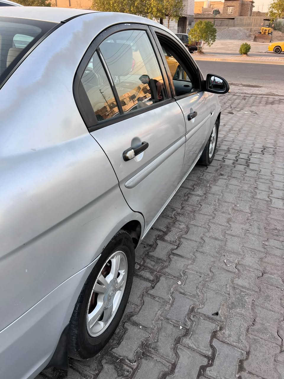سلام عليكم اكسنت
للبيع موديل ٢٠١٠

سنويه ٢٠٢٧ 
حادث جاملغ اليمنه 
محرك كير مكفولات سعر $  ٦٥

***********
