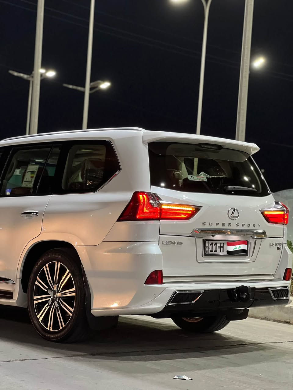 السلام عليك👋🏻👋🏻👋🏻

للبيع 

LX570 لگزز بريم 

سنة الصنع:2019 

خليجي 

عداد المسافه:110000 KM

ثلاث 3 قطع صبغ 

والباقي كفاله عامه 

كير محرك شرط 

الملكيه:بأسمي شخصياً 

سعر السياره 55000$ 

مكان السياره:بغداد الرصافه

للاتصال
***********
***********
