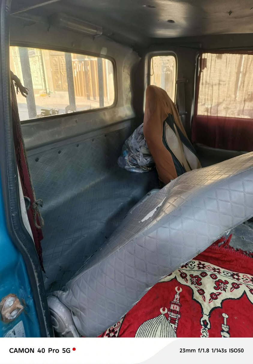سلام عليكم سياره فونتيره موديل ١٩٩٩بسمي مكينه قبل شهر مجفته كيره حلو حداديه صارله سبوع من كملته  كهربايات شغاله تايرات نص عمر جاهزه السياره رقم الشاصي واضح مداور ثاني يوم بيه فطر بلشاصي يم الفرنممه مامصلح من جهت  السايق السعر45 تفصيل ***********
