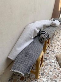 ٤قطع • مقاسات مختلفة • ابيض مزهر