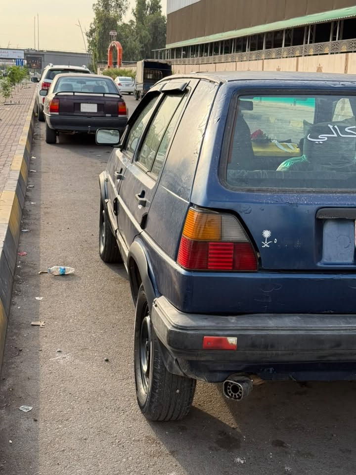 السلام عليكم 
كولف 1991
سياره رقم نينوى مسطره سنويه جديده هزه جديده
كير ومكينه شرط
بيها اثر معجون موضح بل صوره 
السعر مطلوب 26$
الهاتف: ‭***********‬
متواجد واتساب
