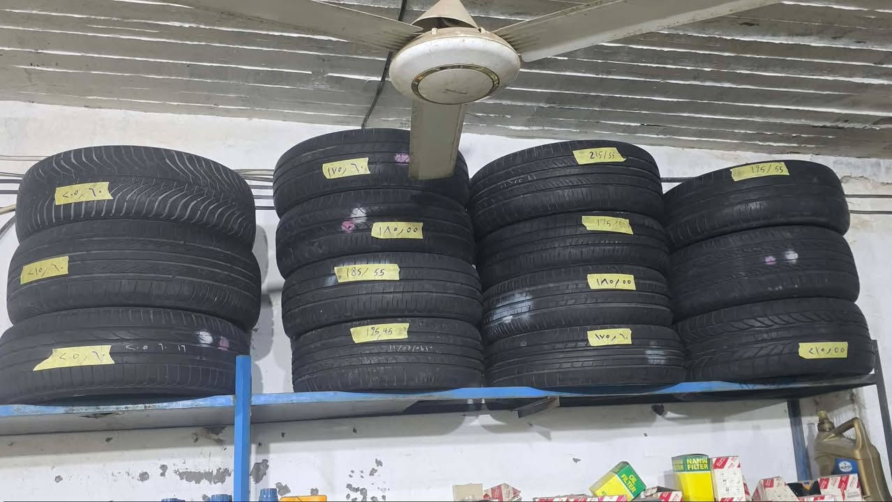 محطه الأخوين 
🚗 جميع قياسات التايرات متوفرة 🚗

✅ تايرات بالة ياباني مستعملة
✅ شرط النظافة والجودة
✅ أسعار منافسة تناسب الجميع

💥 سعر الزوج: 50 ألف دينار
يشمل:
✔️ الشد
✔️ البلنص

📍 العنوان: بسماية – الخدمي – الجسر الأول

📲 للاستفسار وطلب القياس المطلوب:
***********
