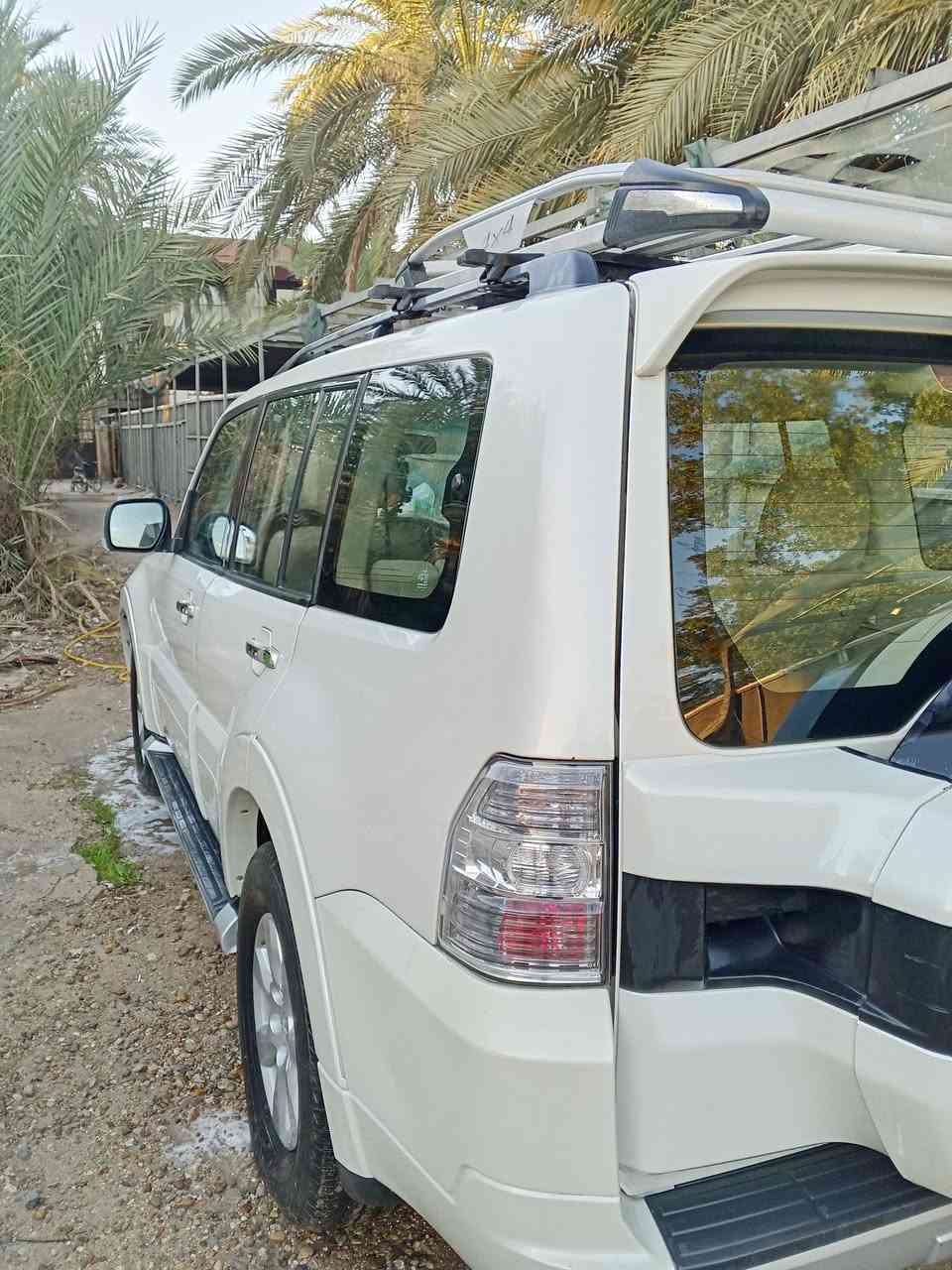باجيرو حبتور موديل 2015 مواصفات الحبتور المعروفه فتحه مري شفط كشنات كهرباء وبعد هواي مواصفات بيها السياره نصبتها حلوه المكينه لانضوح لاتبخير ماشيه بحدود ال 120 اكثر اقل مادري ممچيكها السياره مصبوغه حزام وضربتها دعاميه اماميه نصبتها حلوه ومرتبه السياره سعرها 140 وبيها مجال حك الجيه بسمي السياره عنواني بغداد متواجد واتساب ***********
