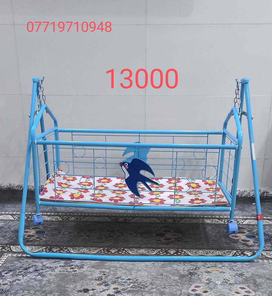 سلام علیکم. نرخ نوسراوە
***********

نص مكتوب في الصور:
- 33000
- 11000 ***********
- 12000 ***********
- 11000
- 13000