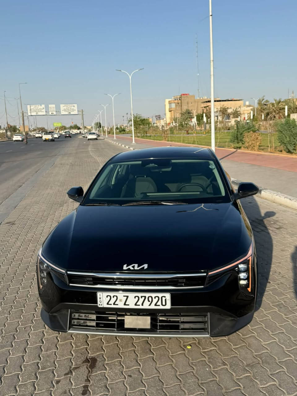( كيا k4 وأرد امريكي مديل 2025 )
(رقم أربيل دولي تسجيل جديد )
حادث بنيد نفسه مصبوغ نصه+ جاملغ اييسر ربعه صبغ ) 
(بدون شاصي بدون دواخل  ) 
    (كير ومكينة بوضع شركة ) 
      (مكينة 2.000 دوش ماشية 19 فقط زيرو )
سيارة جاهزة من كلشي 
بصمة  / هندبريك دكمة  / لايت LED  / تشغيل من بصمة / شاشة كبيرة متصلة ديجتال   / اوتو هولد / LED امامي وخلفي / قيادة ذاتية / كامرة دوارة / رادار تعديل مسار / اوتو بريك / مود درايف / تحكم ستيرن / كروس سرعة /مانع انزلاق / بلوتوث / اواكس / USB /موصفاتها هواي ومعروفة 
العنوان  البصرة الابله 
السعر 160وبيها مجال 
رقمي ***********
