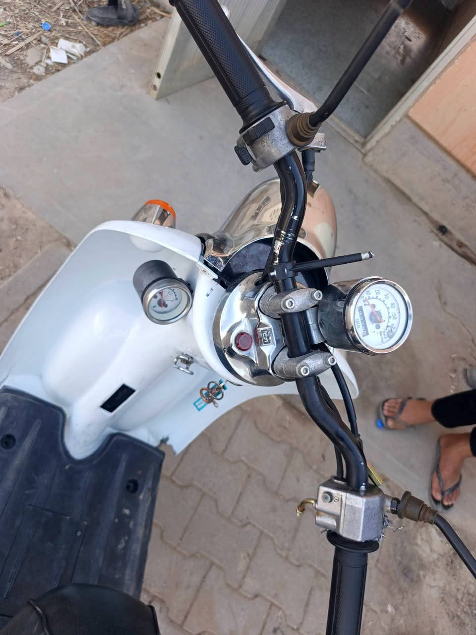 اخون دراجه ياومها اصلي شرط محرك كبس شرط بلادي مامفتوح خلص اخون دراجه نازله رمبه بس بيد جهال وهملي عايزها كفارت وترتبيات بيع مستعجل 230 وبي مجال حك جيه مكاني مجمع الدور ***********
