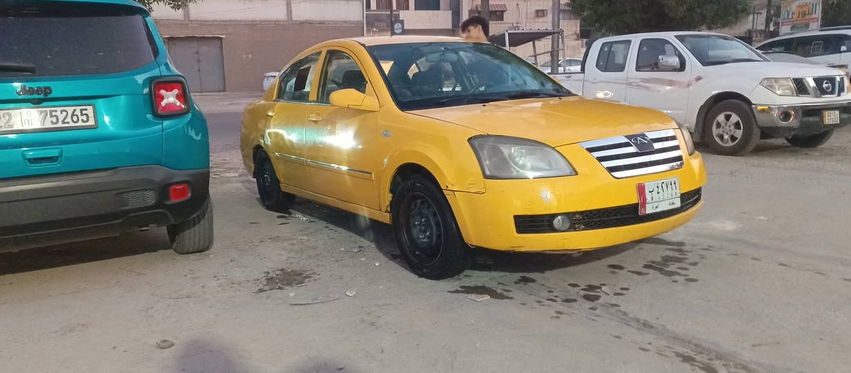 سلام عليكم من رخصت لادمن البيع 2012كير محرك خير من الله كلج البارحه بدلته جديد كير عادي مكفوله من الضربه القويه سياره بلاديه فقط بل باب الخلفي طخ أو اب خسم الجملغ السعر 32بيها مجال مكنها كاظميه ستفسر ***********
