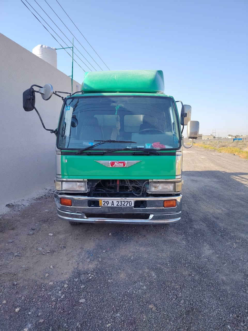 هينو طيره للبيع موديل 93 رقم واسط *********** مكان الحله

