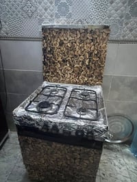 طباخ للبيع أربع عيون شغال كلشي حتى الفرن السعر 100 وبي مجال مكان جسر د...