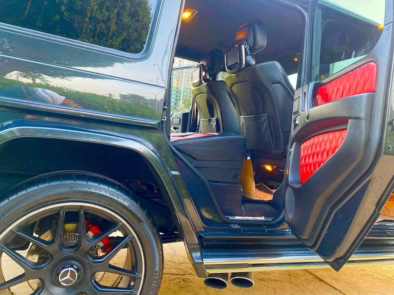 جي كلاس 2013 خليجي
G class 63 amg أصل

V8 biturbo

السيارة محدثة 2022 

وقطعها الأصلية موجودة بدون صبغ 

انطيها مع السيارة 

ماشية 165 الف كيلو متر 

محرك كير ما مفتوح كلو بشرط 

بدون نقص أي شي 

السعر 435

للاستفسار ***********
