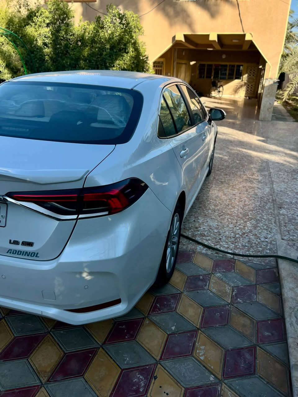 تويوتا كورلا ٢٠٢٤ بانزين ياباني
سيارة بيها شبرين صبغ  اثر طخه بل بنيد بدون دواخل ورصعه بل باب مال السائق استخدام شخصي كل تبديلات الدهن من شركة ساز وكل صيانات الدورية فلاتر وتجييك عند الشركة 

ابيض صدفي ضمان شركة ساز مكينة 1800cc

رقم اربيل باسمي 

مواصفات :-

فتحة (سلايت)

بصمة تشغيل وابواب وصندوق

حساسات مامية خلفية 

شحن لاسلكي

مري جانبية كهربائية (شفط)

عداد المسافة شاشة

٥ ويل كب 

شاشة بلادية وكامرة دوارة 

مرئاه خلفية 

حساس اطارات 

تحكمات ستيرن 

حساس لايت و حساس مطر 

تبريد قطعتين مناخ منفصل  

جناح خلفي

وباقي المواصفات المعروفة

ماشيه 69

مكان السيارة بغداد

السعر168 قفل 

رقم الهاتف ***********
