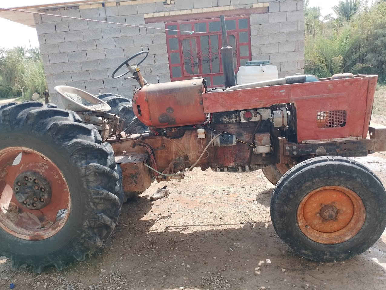 سلام عليكم عنتر للبيع نضيف تايرات جدد مكان كربلاء ***********
***********
