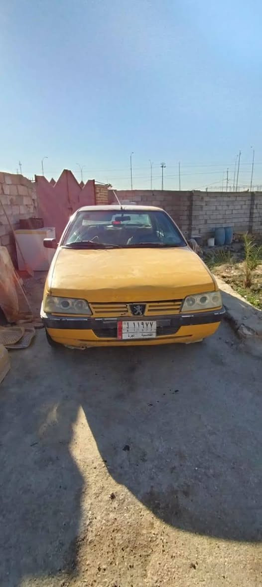 بيجو 405 موديل 2009 سيارة ما ناقصه شي ناعمه و حدادية 80 ٪ السعر 14 وبيه مجال
للاستفسار ***********
