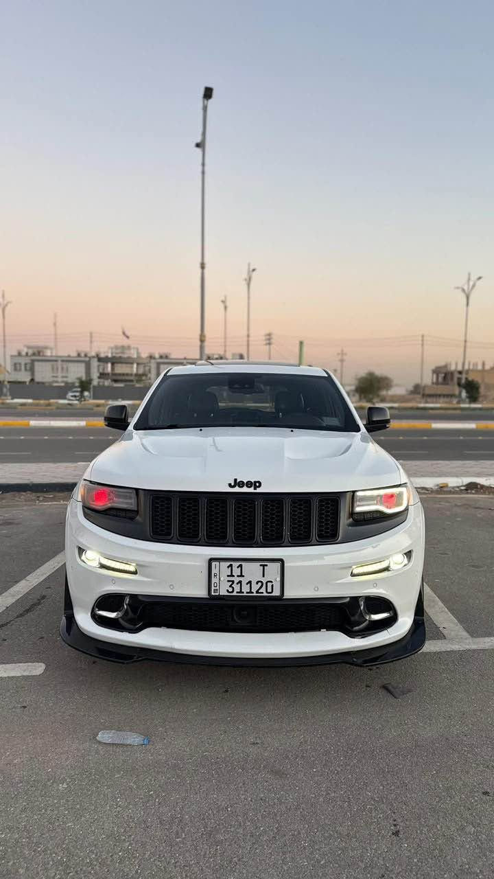السلام عليكم للبيع او مراوس ب اوباما هيمي جيب SRT واحد على واحد فول رادار داخل كنتاره مكفوله ماشيه 120 جاهزه للخير محرك كير جدد تحويل مباشر هزه جديده  العنوان البصره القرنه*********** القرنة, البصرة
