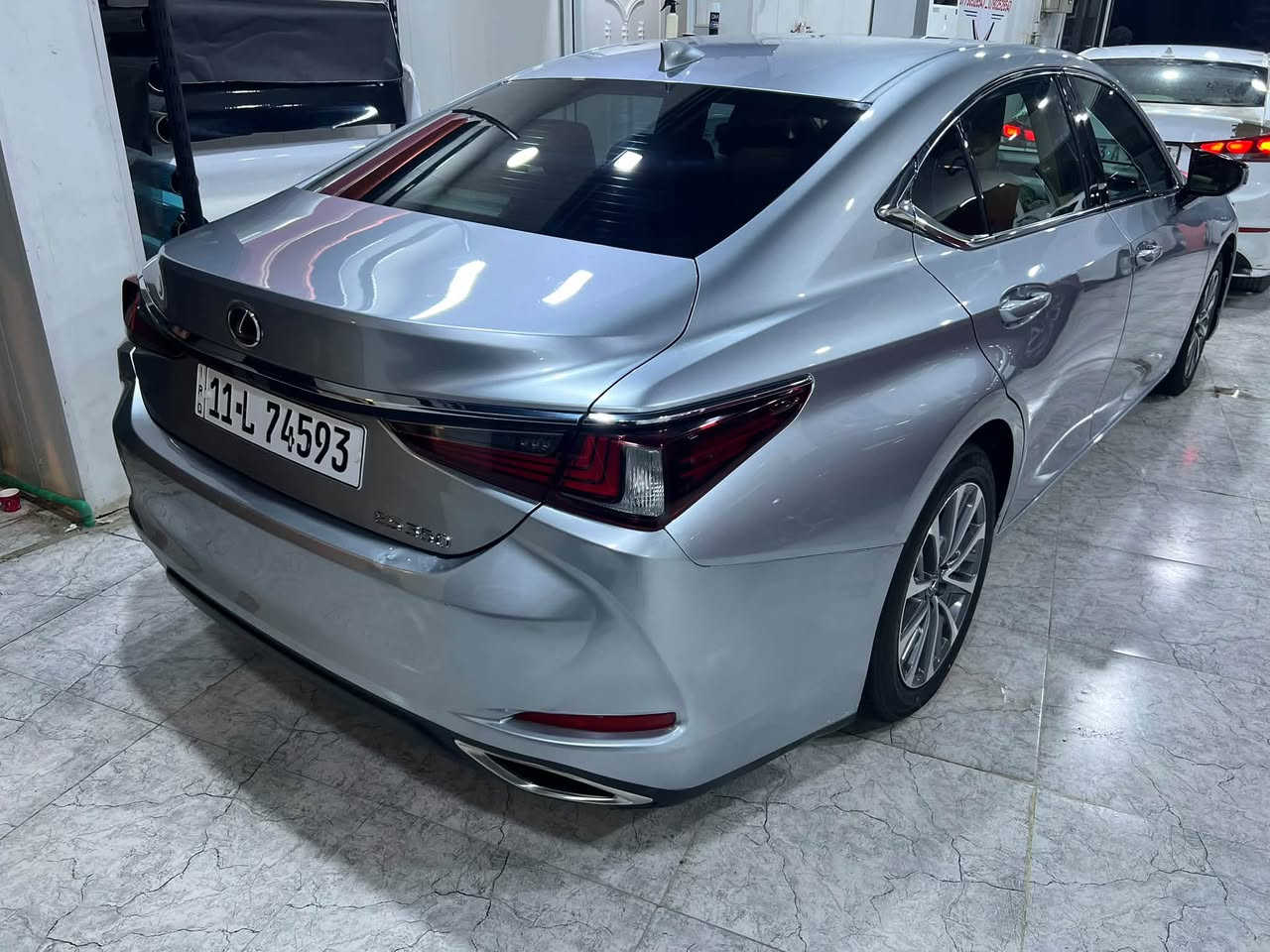 لكزس ES350 • ٢٠٢٣ • بدون حادث