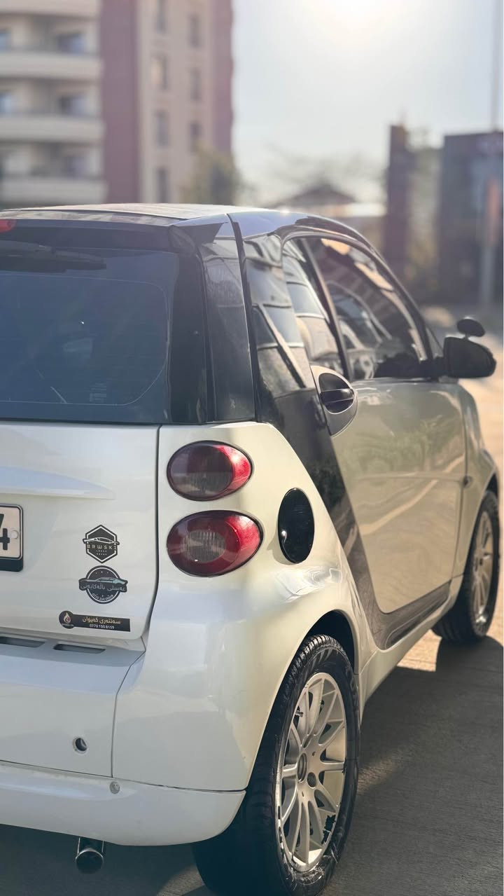 Smart 2010
سمارت ٢٠١٠
بۆیاخ:
هەموو گیانی فایبەر گڵاسە و هەیکەلی بۆیاخی نیە
سەنەوی و تابلۆ:
بە ناو خۆمەوەیە تا ٢٠٣٠ تازەیە
میکانیك:
گێڕ بە شەرت
مەکینە بە شەرت
کارەبای بە شەرت
تەقە و ڕەقە بە شەرت
مواسەفات:
٦ گێڕی ئۆتۆماتیك
سویچ کۆنترۆڵ
جام کارەبا
گڵۆپی تەم
ماوەی ڕۆشتن:
١٧٠کم
نرخ:٥٤$ و مەعامەلەیەکی کەم
ژمارە مۆبایل:
***********
0️⃣7️⃣7️⃣0️⃣0️⃣1️⃣4️⃣2️⃣1️⃣0️⃣6️⃣ السليمانية, العراق
