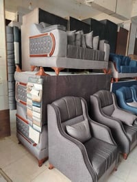 طقم ١٠ نفرات • جديد • مزاد