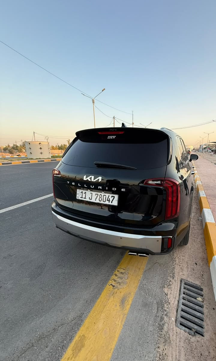 كيا تلورايد مديل 23 سته سلندر 3600 فئة E مراوس بيع
رقم بغداد حره بأسمي
ضررها جاملغ وشبر بالبنيد 
ماشية 37 كيلو
شاشة كبيرة متصل
كامرة خلفيه 
حساسات خلفية 
تحكم أستيرن 
بصمة تشغيل 
بصمة أبواب
تشغيل عن بعد 
نظام ترحيبي عند الأقتراب 
رادار أمامي للوقوف الذاتي
رادار خلفي للوقوف الذاتي 
رادارات جوانب
تحديد المسار للقيادة الذاتية 
كشنات جلد
كشن الساعة كهربائي 
كشنات الخلفية منفصل
تدفئة كشنات
سبعه راكب
ثلاث قطع تبريد مركزي
ماوس تحكم بنظام القيادة 
لأيتم زنون 
لد نهاري
كشافات زنون بلادي 
ويل كب بلادي
شاحن جوال لاسلكي
أطفاء ذاتي
هند أبريك بصمة
***********
