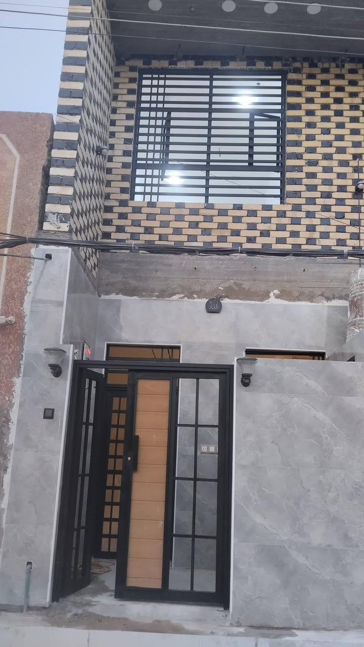 صباغ • عوازل اسطح • معجون
