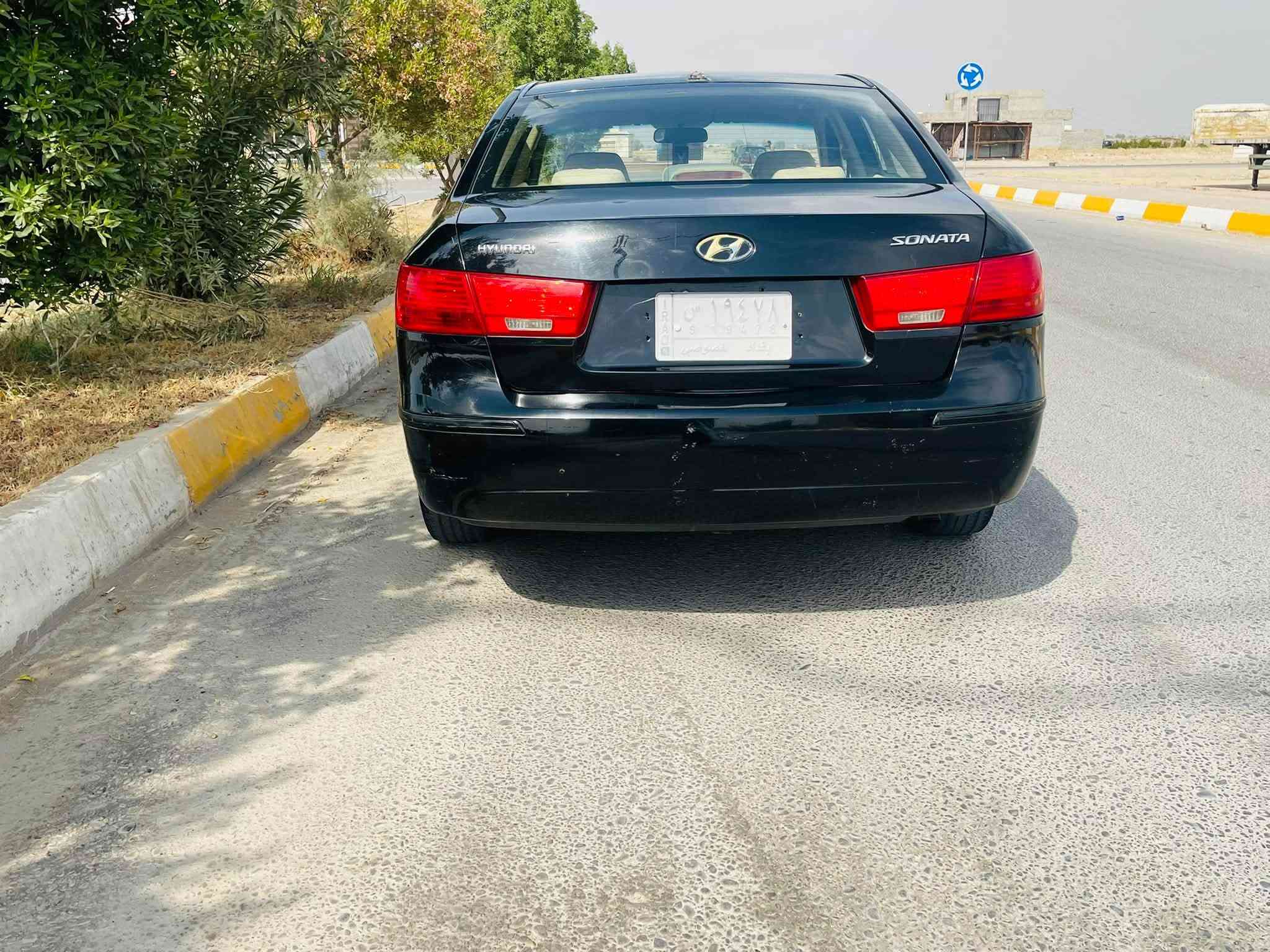 السلام عليكم سوناتا وارد امريكي موديل 2010بية اربع قطع كلير للبيع او الامراوس السعر 95السونار مرفق بالصور محرك 2400كير محرك شرط وصدر 
رقم بغداد شرط التحويل مكان السيارة صلاح الدين 
الاسحاقي ***********

