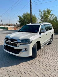 لاندكروزر • جي اكس ار • رقم انكليزي بغداد
