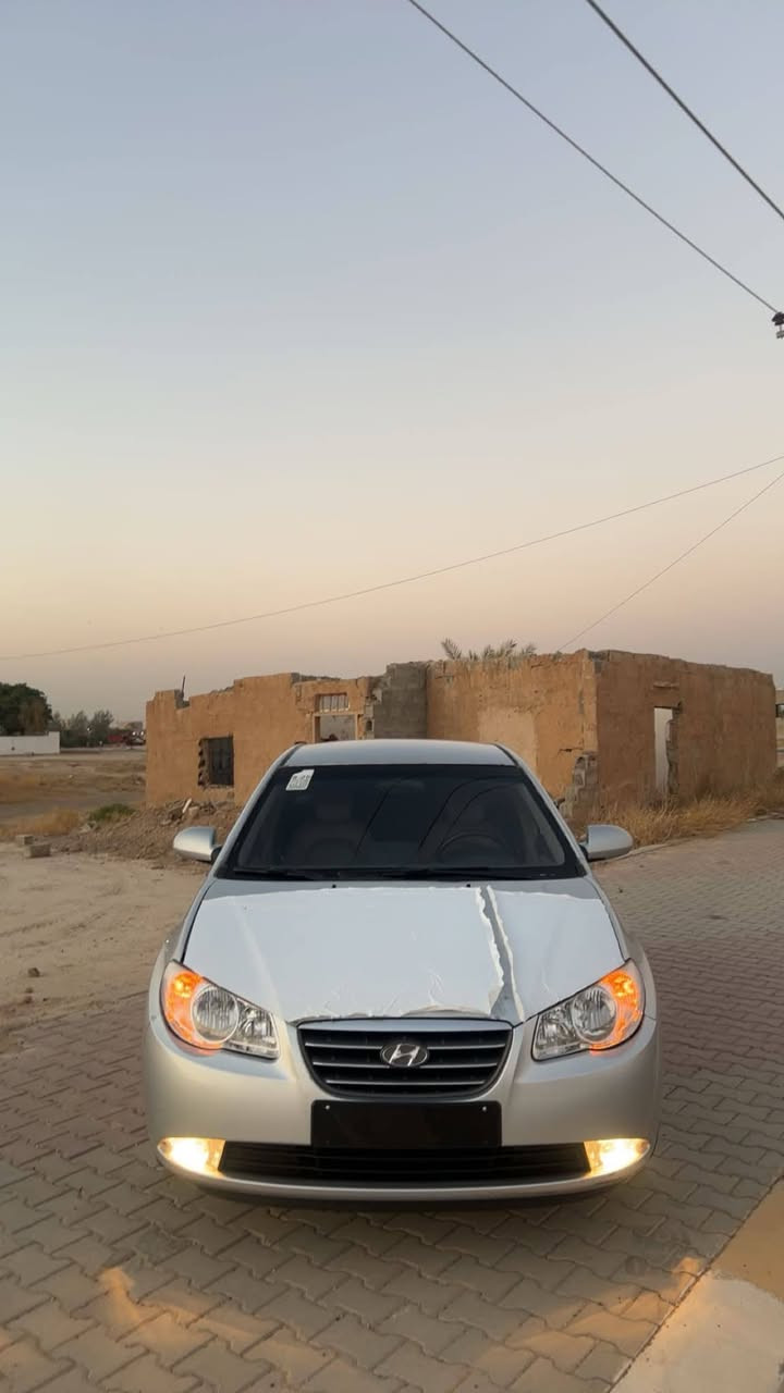 افانتي مكصوص
السياره جديده 
صبغ بس مكان الكص 
اتصل ***********
