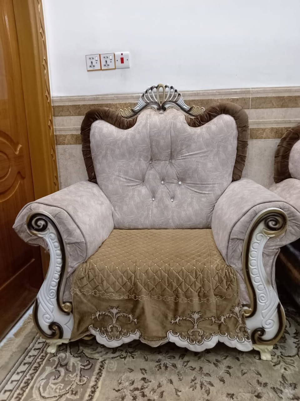 السلام عليكم تخم ملكي
السعر 600
العنوان نجف حي جامعه  
الرقم***********
