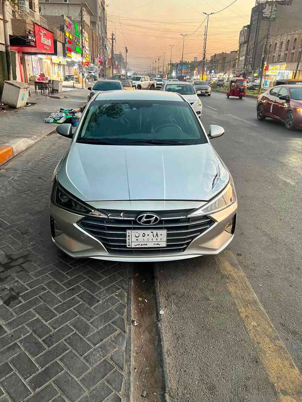 الانترا امريكي 19 

محرك 2000 دوش

حادث امريكا جاملغ خلفي وباب وبالعراق جاملغ امامي ايمن بارد والبنيد ما مصلح 

بدون تبديل ليبل واحد السياره ومكفوله الشواصي والتكم والحوض

بدون ايرباك 

عارضه ب115$

رقم بغداد بسمي مكاني بغداد الشعب 
***********
