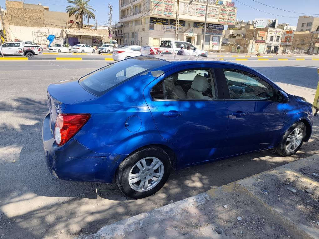 موديل 2014 مكينة گير خير من الله فول اوتوماتيك 
حادث بنيد فقط مع خدش بسيط 
سيارة مكفولة ماعدا البنيد تبديل 
السونار موجود 
وارد خليجي 
سعرها 62 وبيها مجال قابل للمراوس محتاج فرق 
للاستفسار الاتصال *********** كربلاء, العراق
