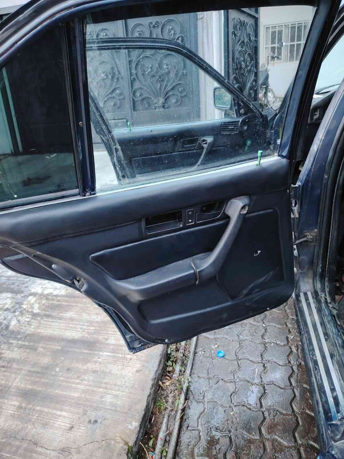 بي ام 525i • ١٩٩١ • رقم انبار