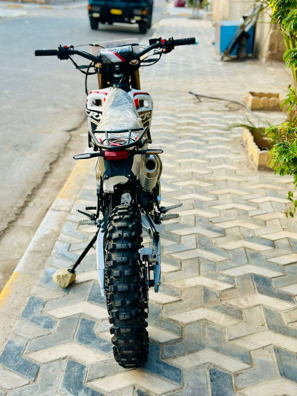 قفاز CRX • ٢٠٢٥ • ٣٠٠